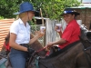 Stirrup drink at the St. Cruz horse parade. / Bügeltrunk bei der Pferdeparade in St. Cruz.